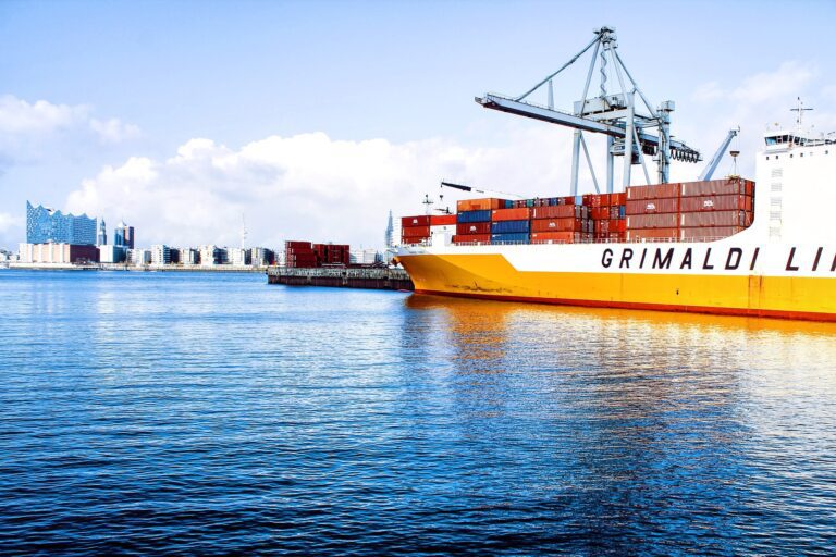 benefits of ocean freight